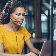 Women working at a contact center