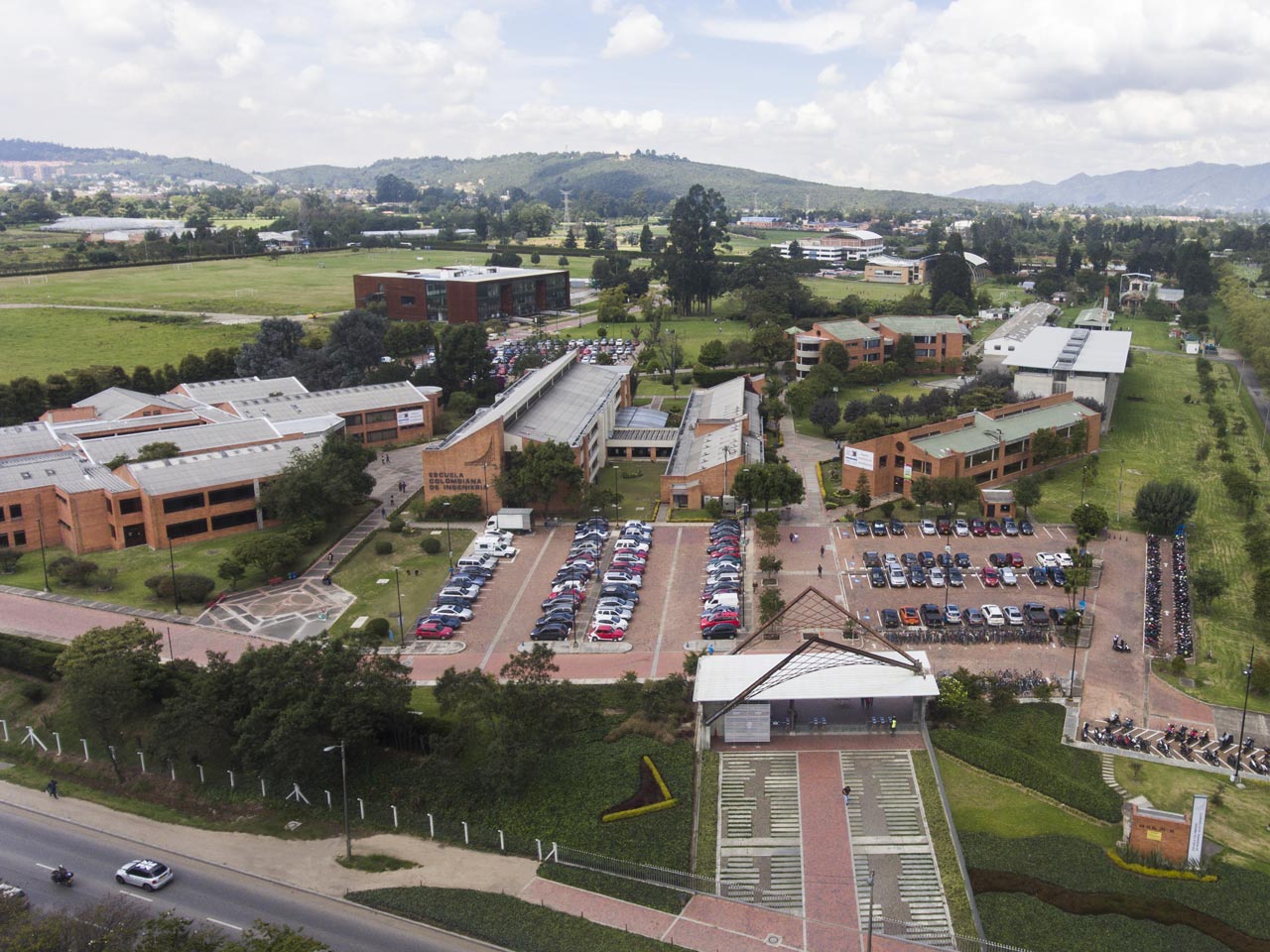 Escuela Colombiana de Ingeniería Julio Garavito